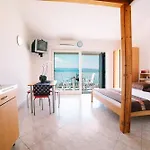 In With Sea View, Terrace, Air Conditioning, Wifi 4167-6 Duće