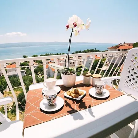 شقة In With Sea View, Terrace, Air Conditioning, Wifi 4167-6 Duće